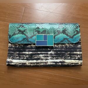 Duro Olowu Green Cluth Purse